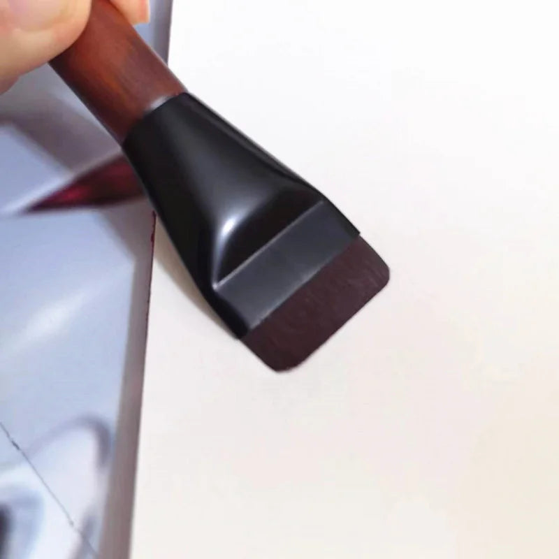 Ultra Thin Foundation Brush